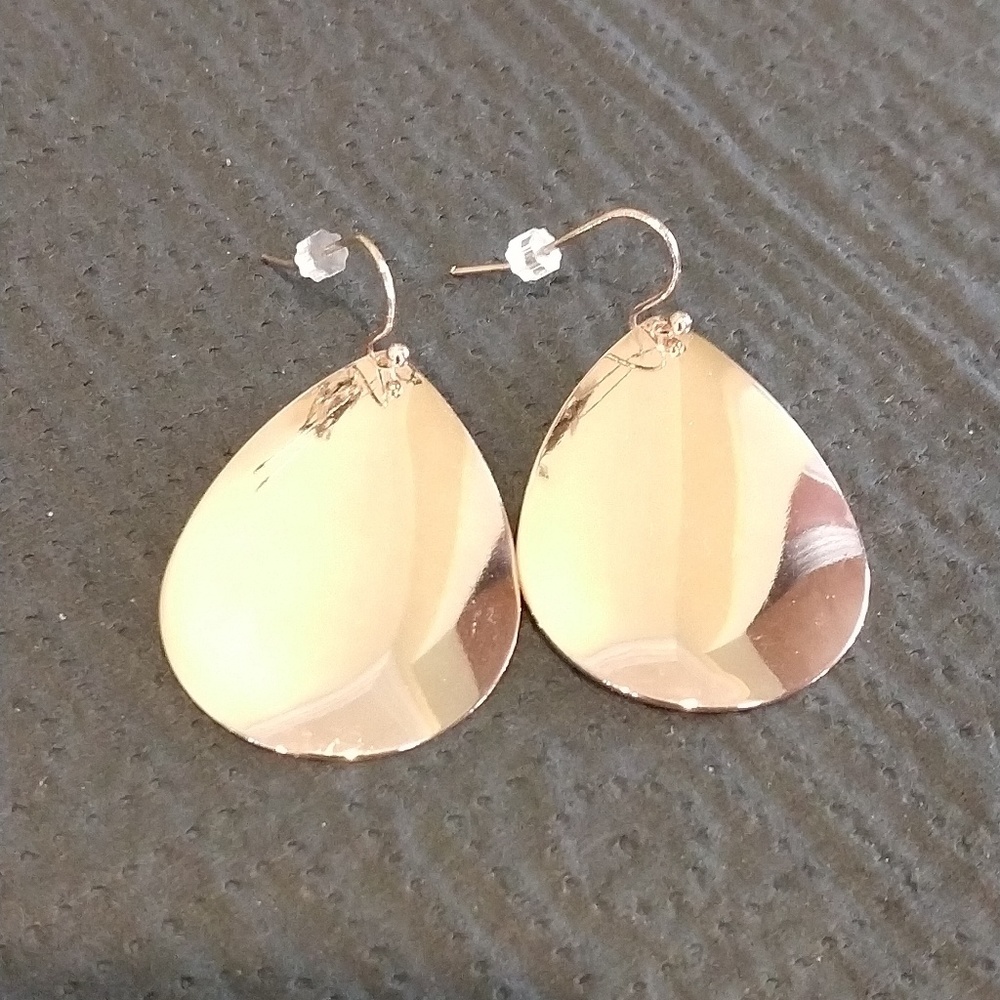 Rose Gold Drop Metal Earrings